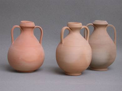 Cruchettes à deux anses en céramique commune, poterie gallo romaine modèle de Montans.